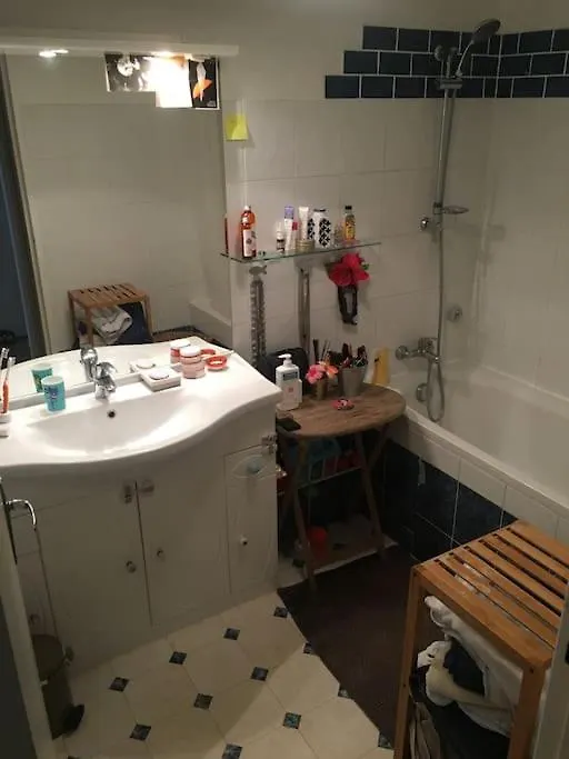 2 Bedroom With Balcony / Park Buttes Chaumont /jourdain * Paris