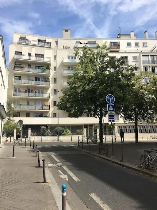 2 Bedroom With Balcony / Park Buttes Chaumont /jourdain Paris